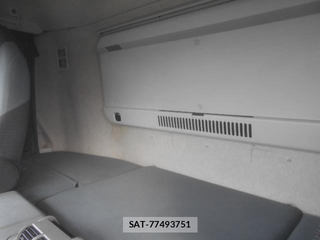 Mitsubishi GREAT 2017-03 4373138-16