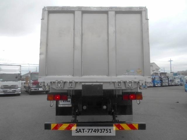 Mitsubishi GREAT 2017-03 4373138-4