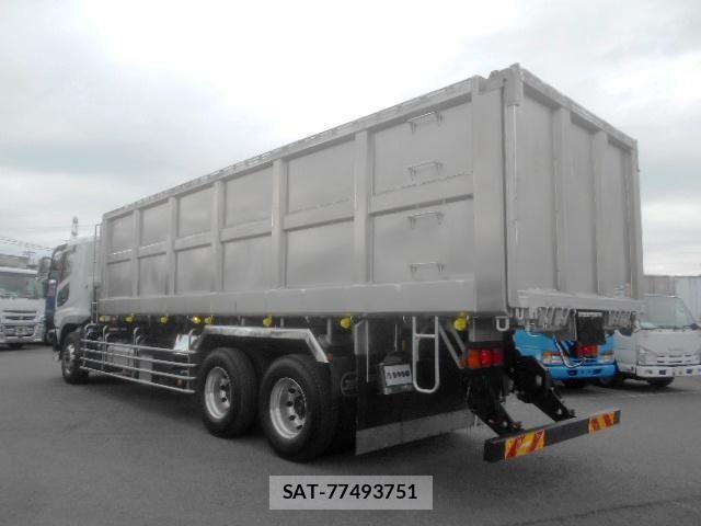 Mitsubishi GREAT 2017-03 4373138-5