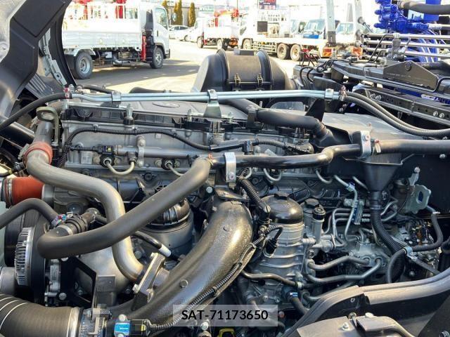 Mitsubishi GREAT 2025-07 4331760-16