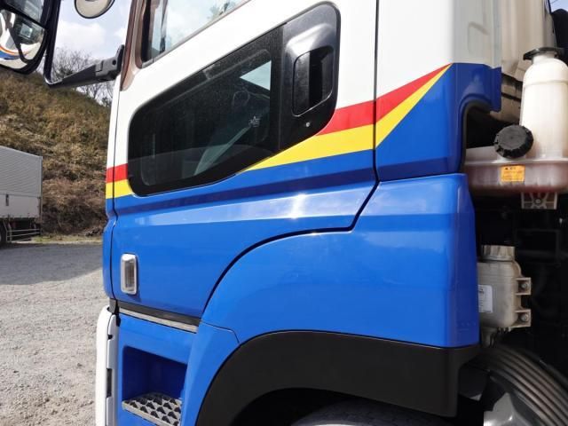 Mitsubishi GREAT 2018-05 4384587-12
