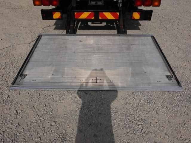 Mitsubishi GREAT 2018-05 4384587-14
