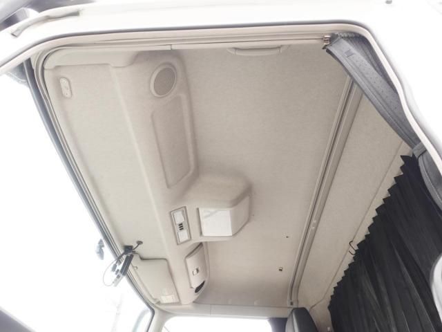 Mitsubishi GREAT 2018-05 4384587-22