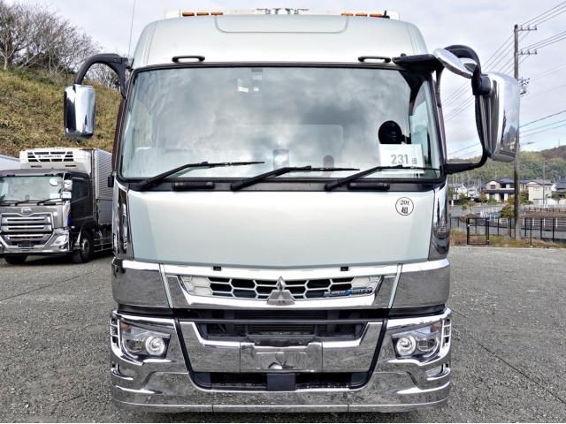 Mitsubishi GREAT 2018-02 4384585-2