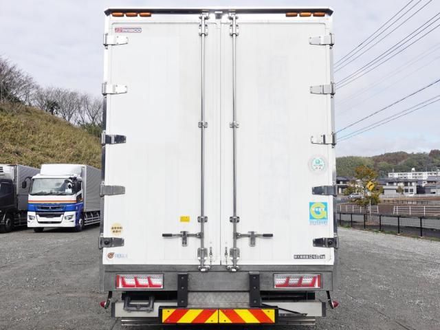 Mitsubishi GREAT 2018-02 4384585-8