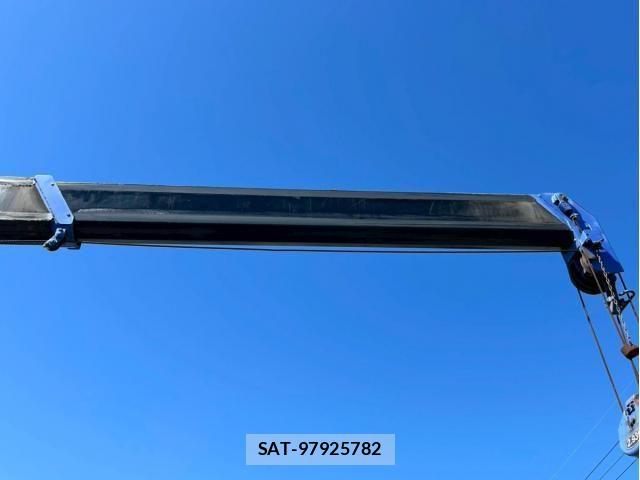 Mitsubishi GREAT 2013-03 4424294-15