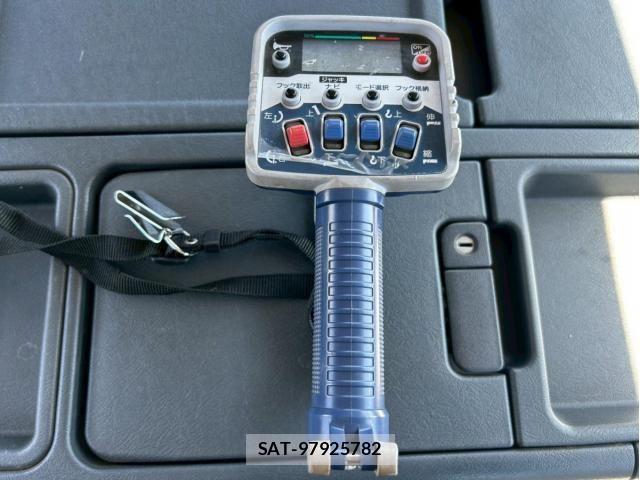 Mitsubishi GREAT 2013-03 4424294-23