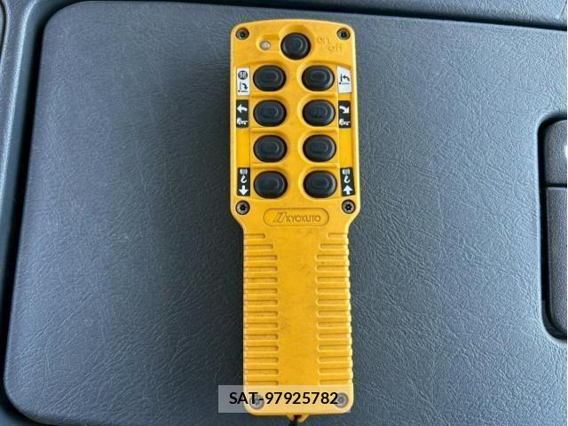 Mitsubishi GREAT 2013-03 4424294-24