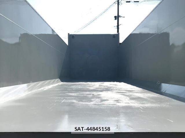 Mitsubishi GREAT 2025-05 4424292-10