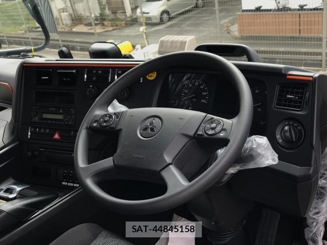 Mitsubishi GREAT 2025-05 4424292-23