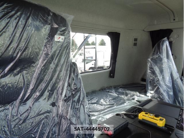 Mitsubishi GREAT 2025-12 4641169-15