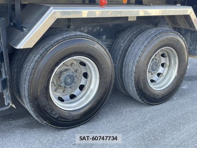 Mitsubishi GREAT 2014-08 4641176-11