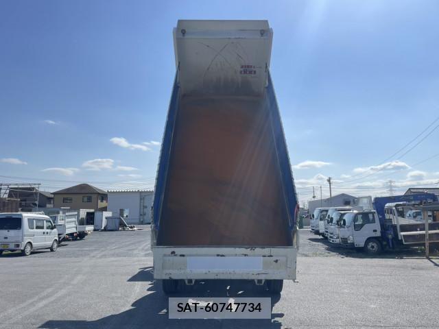 Mitsubishi GREAT 2014-08 4641176-26