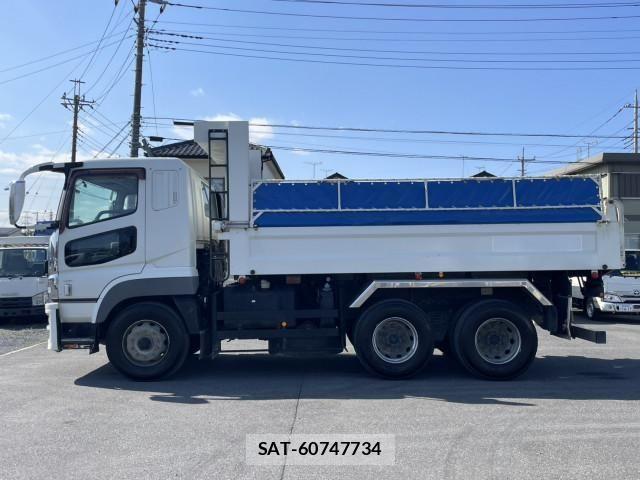 Mitsubishi GREAT 2014-08 4641176-7