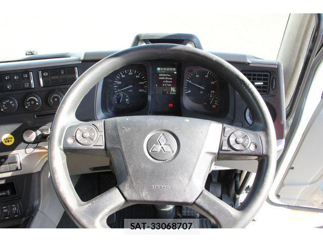 Mitsubishi GREAT 2019-12 4758413-14
