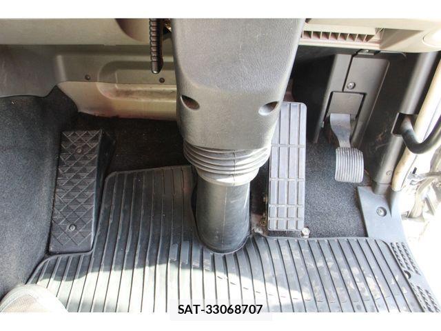 Mitsubishi GREAT 2019-12 4758413-16