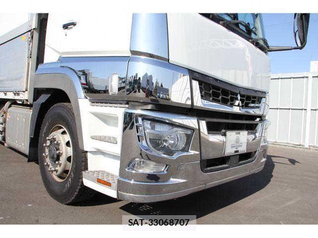 Mitsubishi GREAT 2019-12 4758413-7