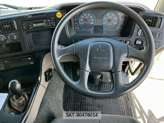 Mitsubishi GREAT 2016-02 4758417-23