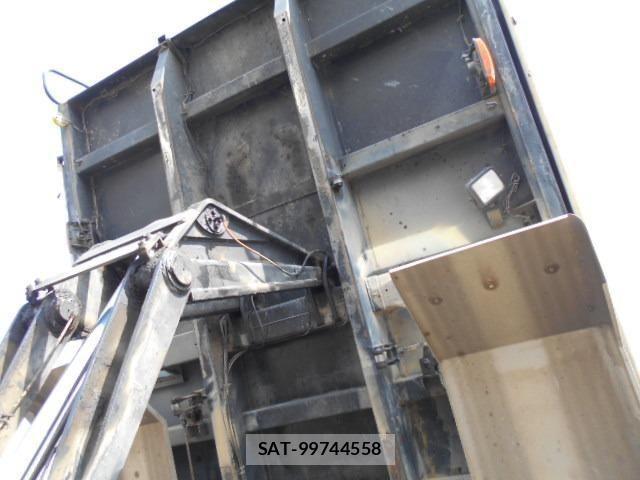 Mitsubishi GREAT 2014-12 4988347-9