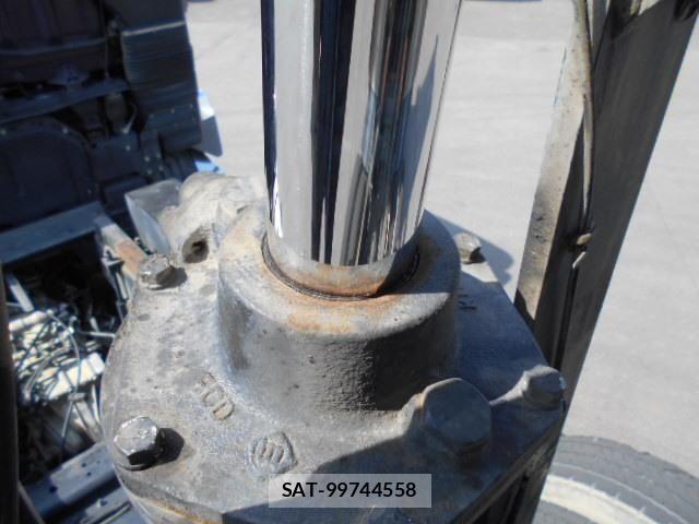 Mitsubishi GREAT 2014-12 4988347-10