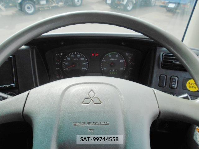 Mitsubishi GREAT 2014-12 4988347-14