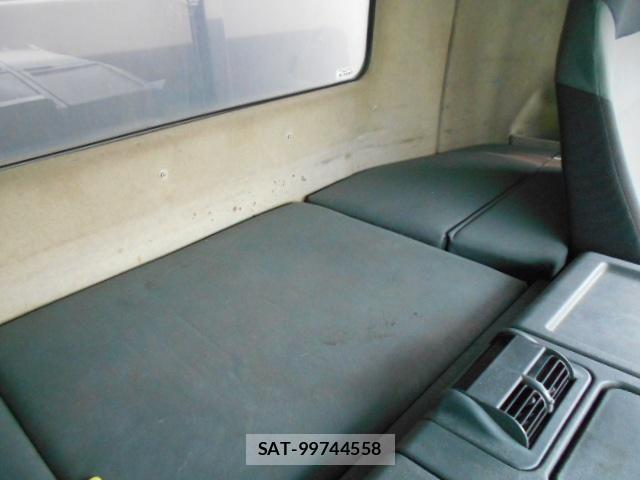 Mitsubishi GREAT 2014-12 4988347-16