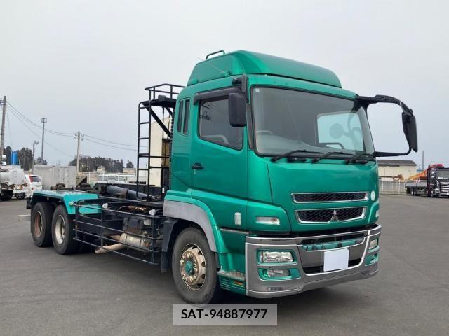 Mitsubishi GREAT 2012-01 5879967-1