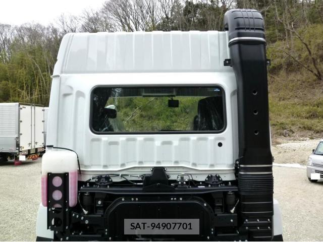 Mitsubishi GREAT 2025-12 5879926-9
