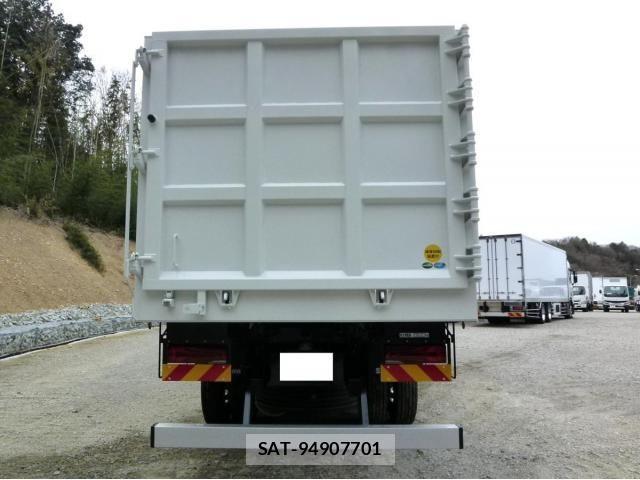 Mitsubishi GREAT 2025-12 5879926-4