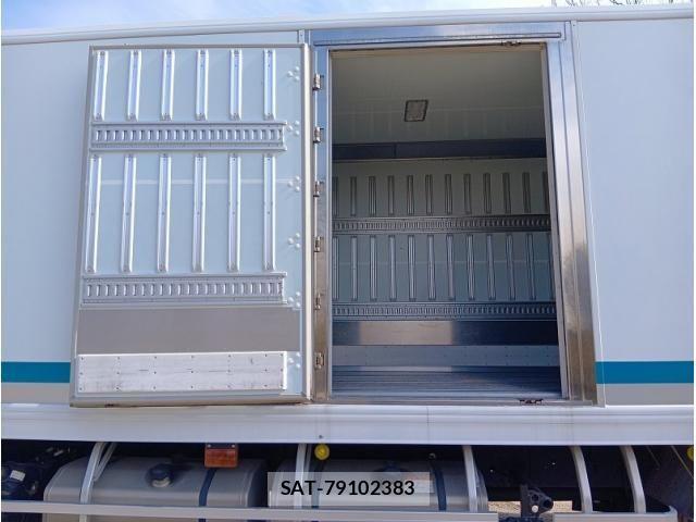 Mitsubishi GREAT 2019-11 5879969-17
