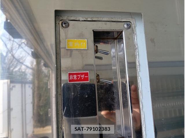 Mitsubishi GREAT 2019-11 5879969-28