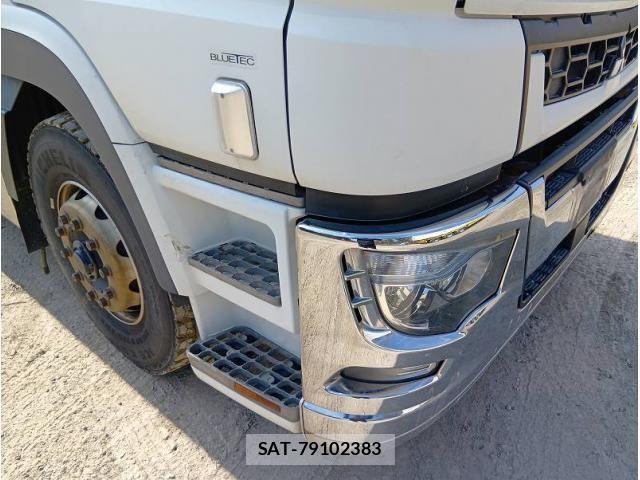 Mitsubishi GREAT 2019-11 5879969-8