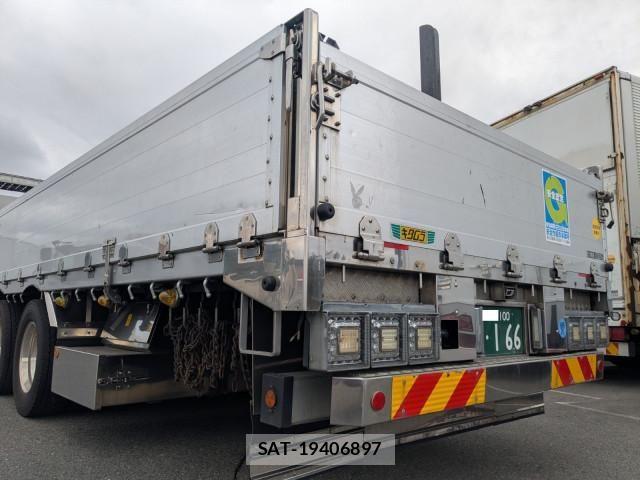 Mitsubishi GREAT 2019-02 5879978-6