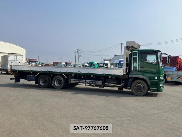 Mitsubishi GREAT 2016-11 5879981-5
