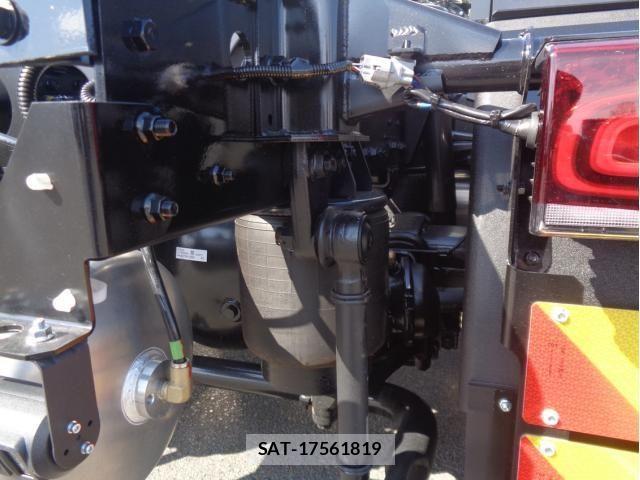Mitsubishi GREAT 2025-12 5879944-6