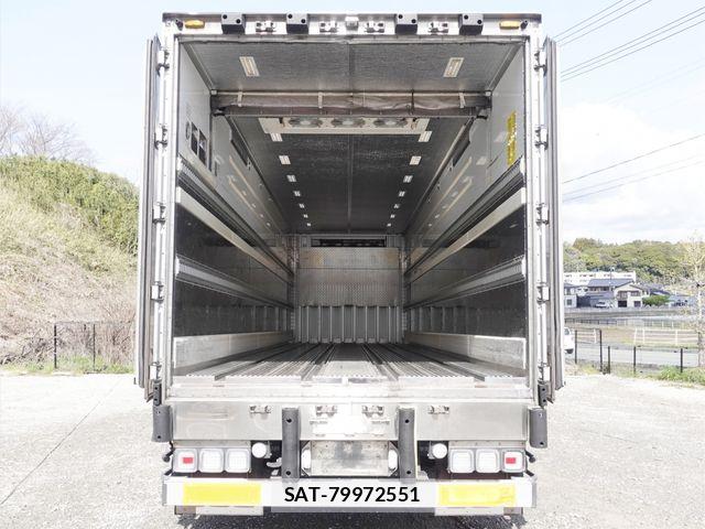 Mitsubishi GREAT 2010-12 5879995-13