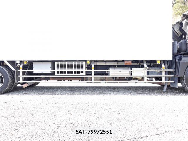 Mitsubishi GREAT 2010-12 5879995-17