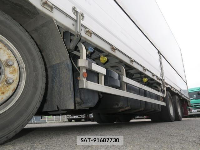 Mitsubishi GREAT 2019-03 5879970-18