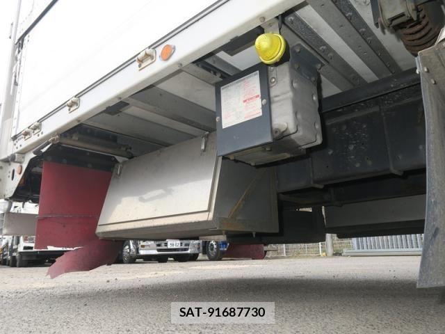 Mitsubishi GREAT 2019-03 5879970-19