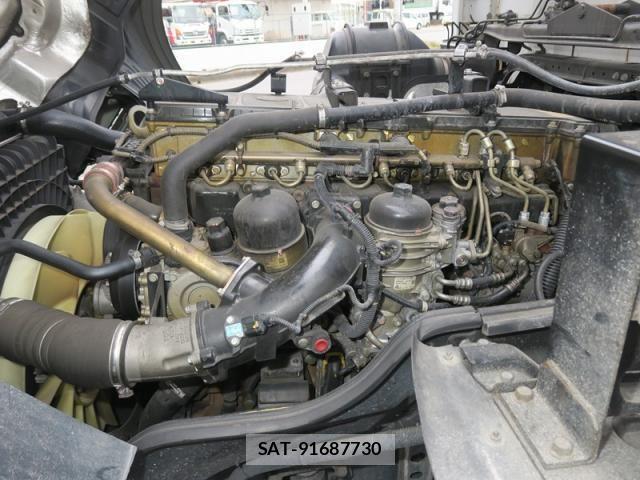 Mitsubishi GREAT 2019-03 5879970-27