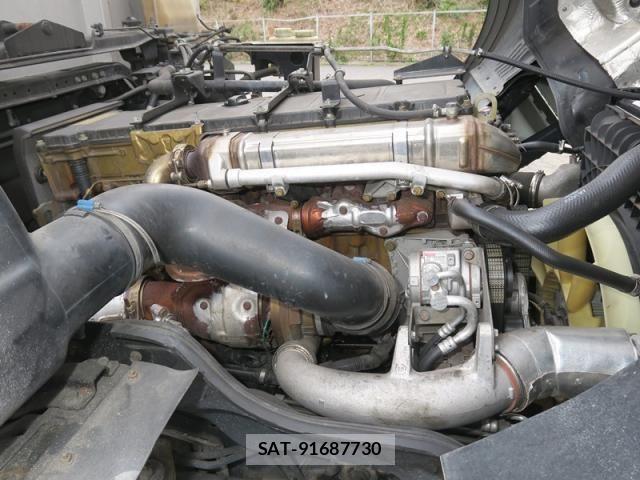 Mitsubishi GREAT 2019-03 5879970-28