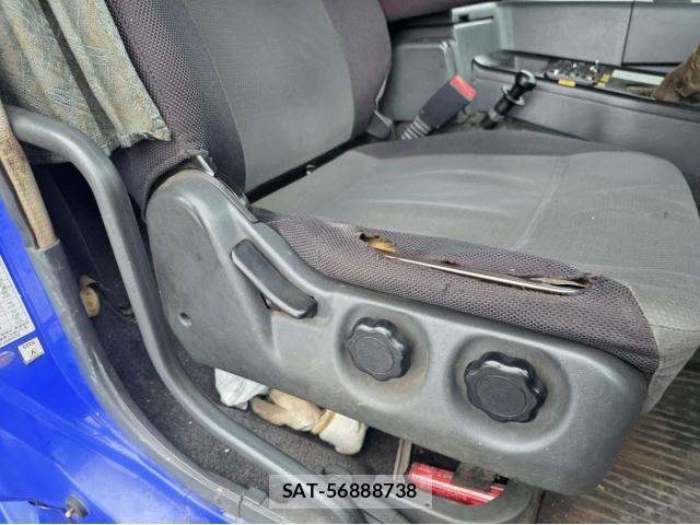 Mitsubishi GREAT 2015-02 5879955-10