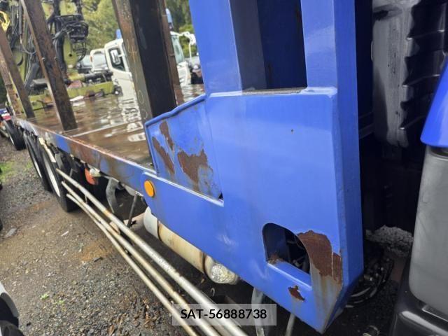 Mitsubishi GREAT 2015-02 5879955-15