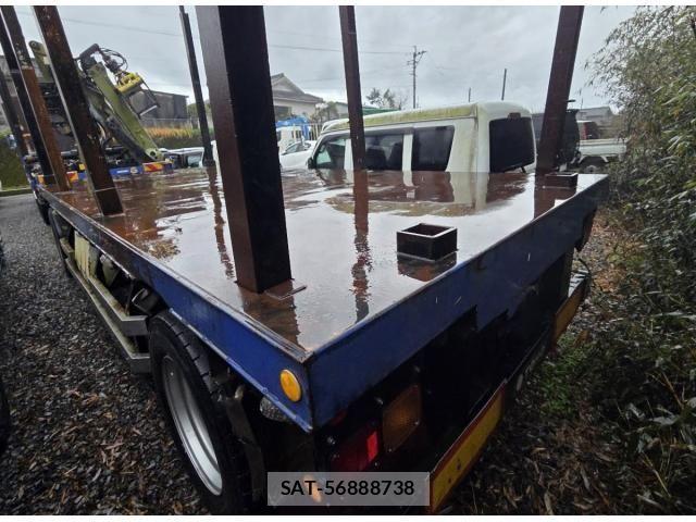 Mitsubishi GREAT 2015-02 5879955-6