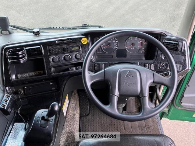 Mitsubishi GREAT 2011-11 6020038-17