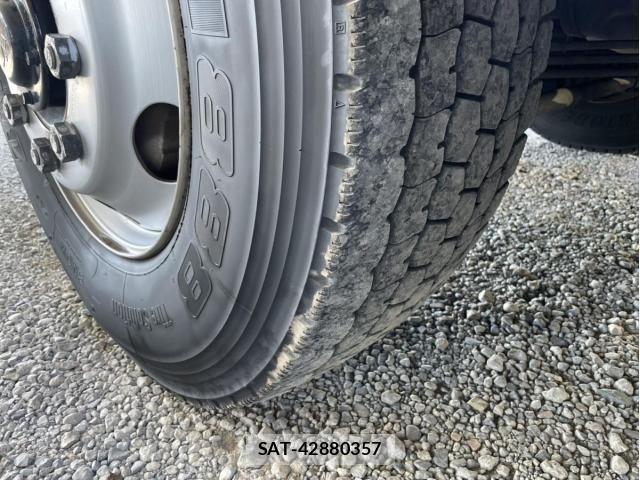 Mitsubishi GREAT 2002-03 6020043-12