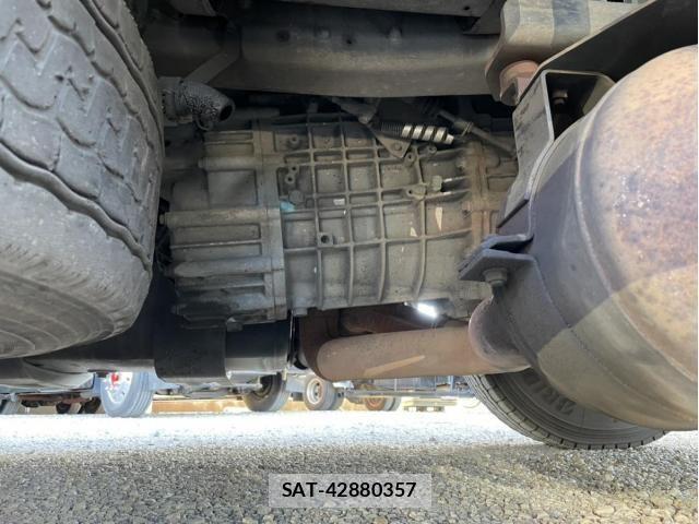 Mitsubishi GREAT 2002-03 6020043-13
