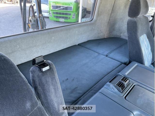 Mitsubishi GREAT 2002-03 6020043-18