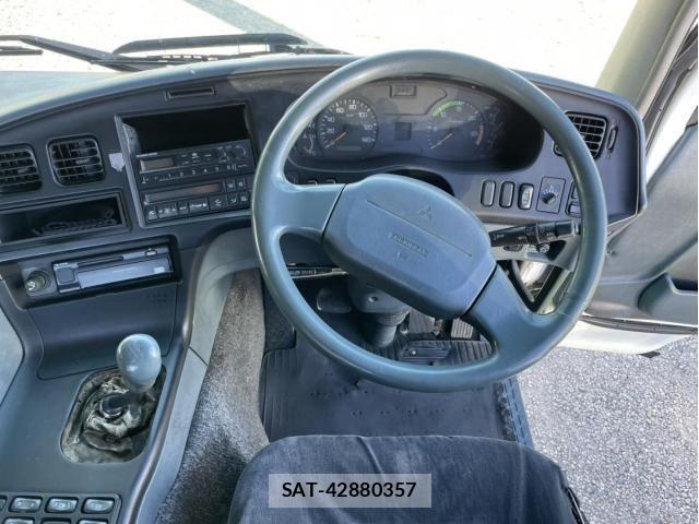 Mitsubishi GREAT 2002-03 6020043-22