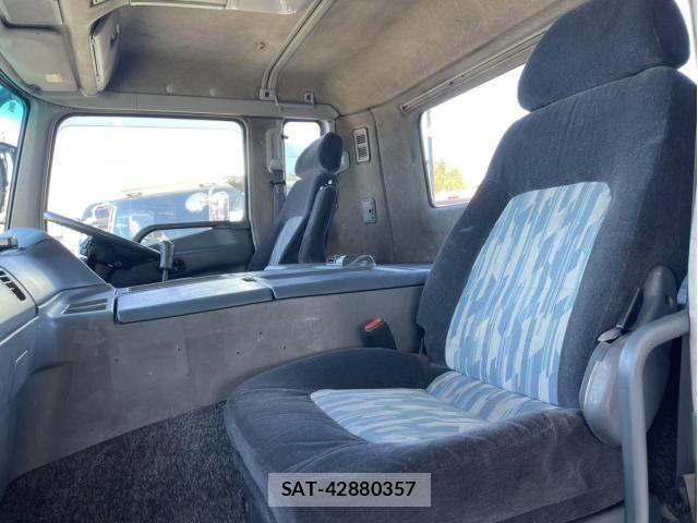Mitsubishi GREAT 2002-03 6020043-24